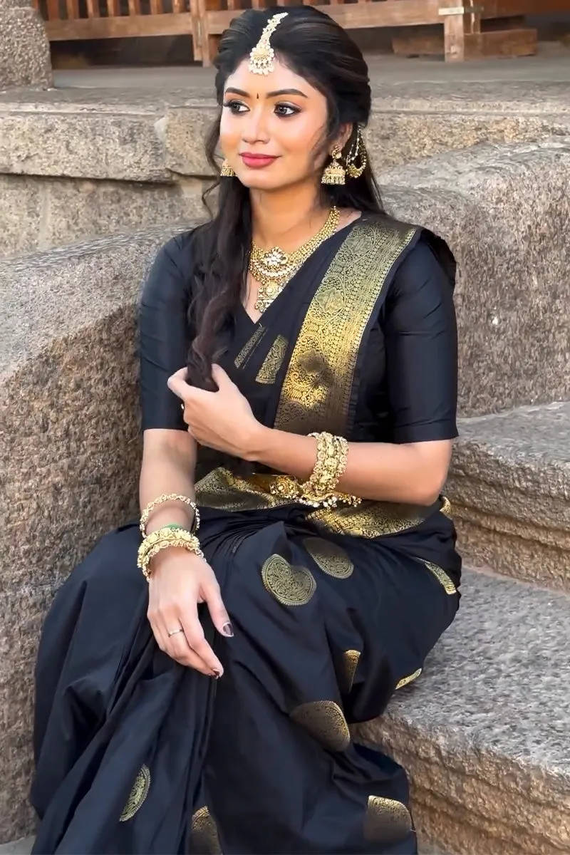 Conflate Black Soft Silk Saree With Demure Blouse Piece