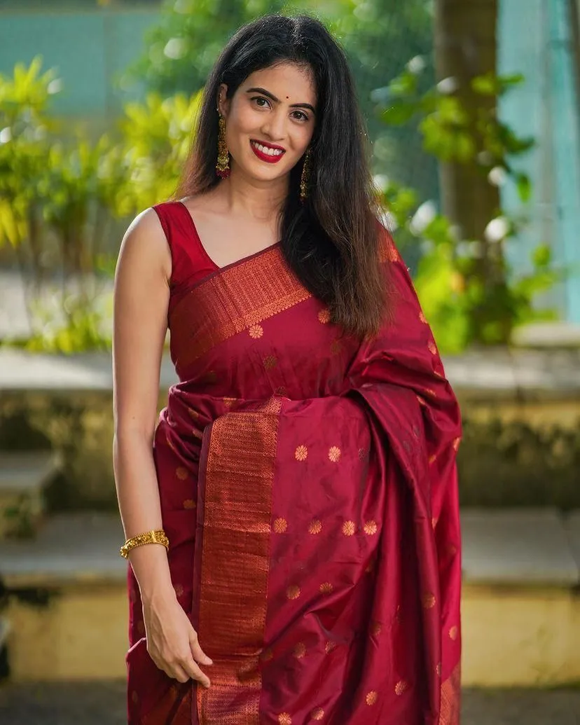 Deserving Maroon Soft Silk Saree With Elision Blouse Piece