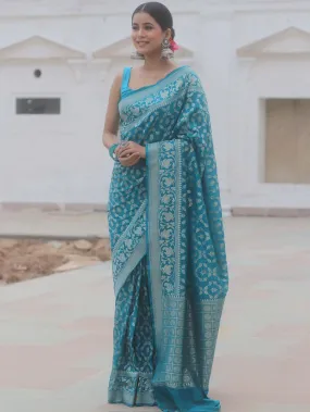 Incredible Firozi Soft Silk Saree With Artistic Blouse Piece