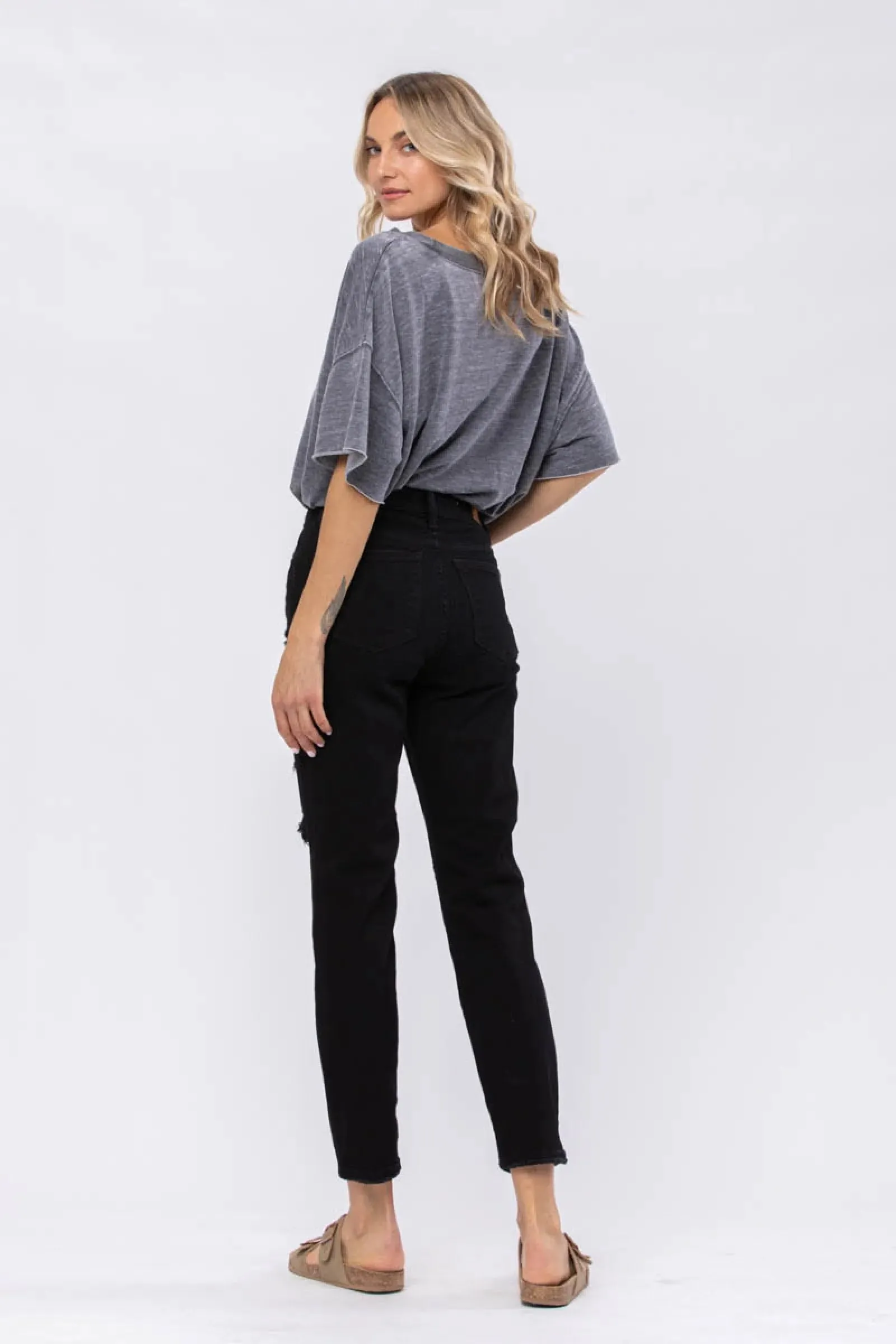 Judy Blue Distressed Boyfriend