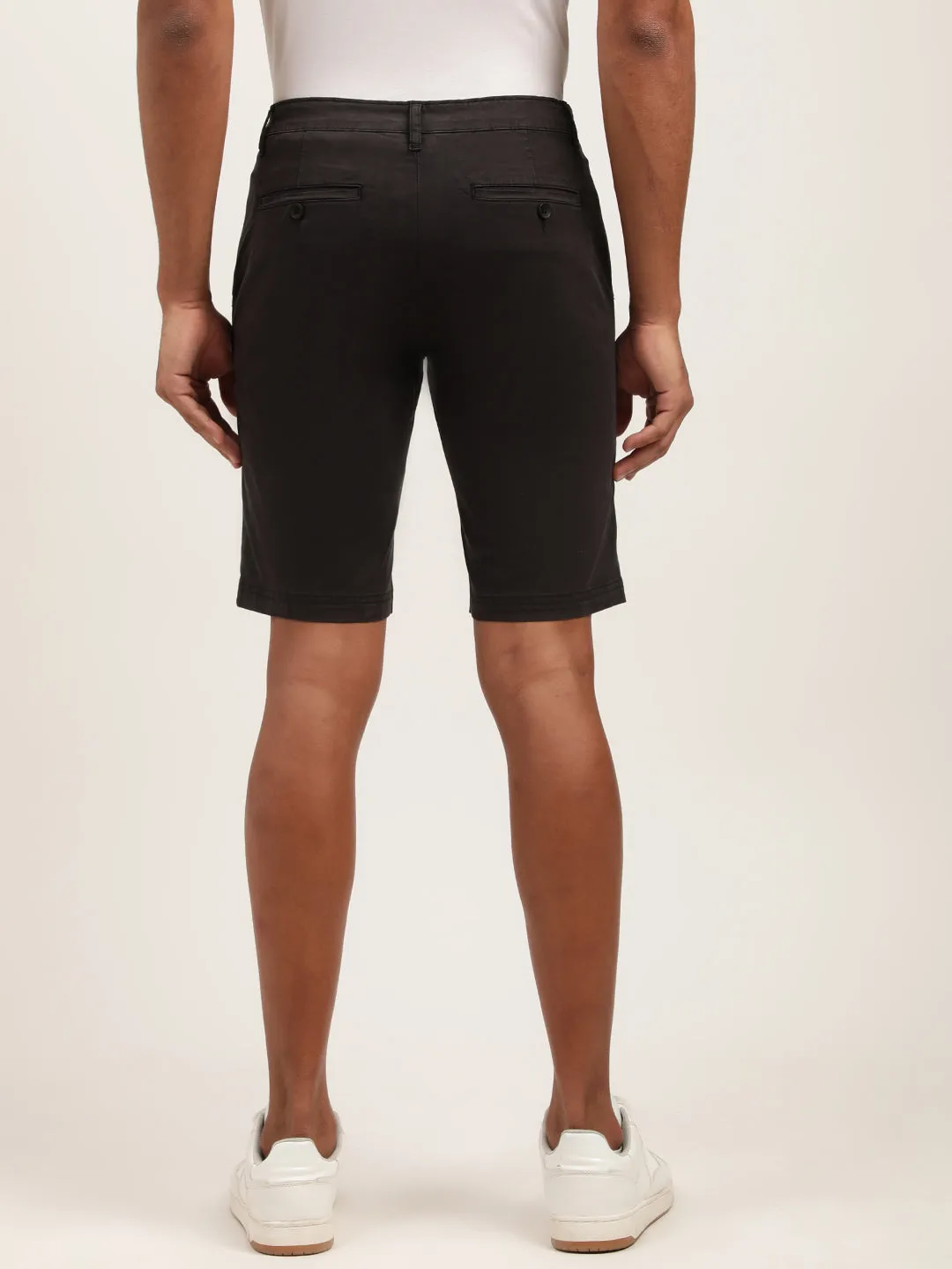 Lindbergh Men Dark Blue Solid Regular Fit Shorts