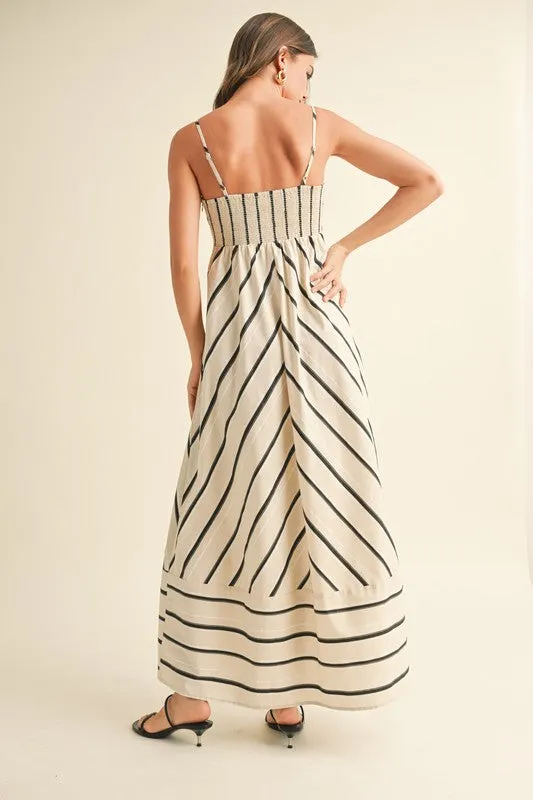 Lindsey Sleeveless Stripe Print Maxi Dress Cream