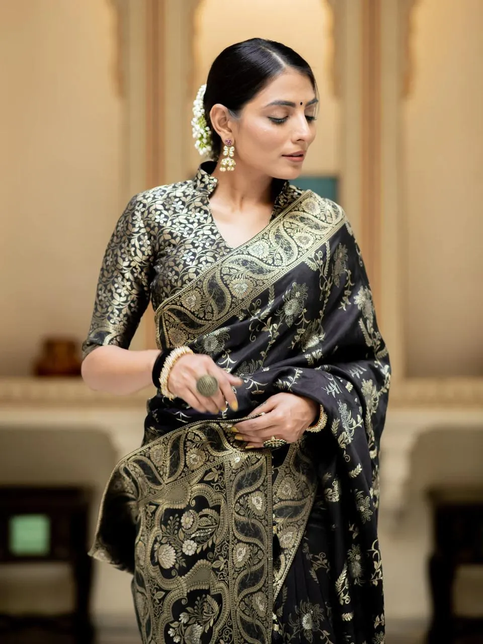 Luxuriant Black Soft Silk Saree With Angelic Blouse Piece