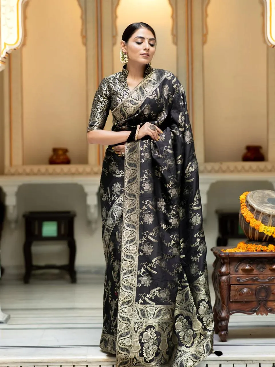 Luxuriant Black Soft Silk Saree With Angelic Blouse Piece