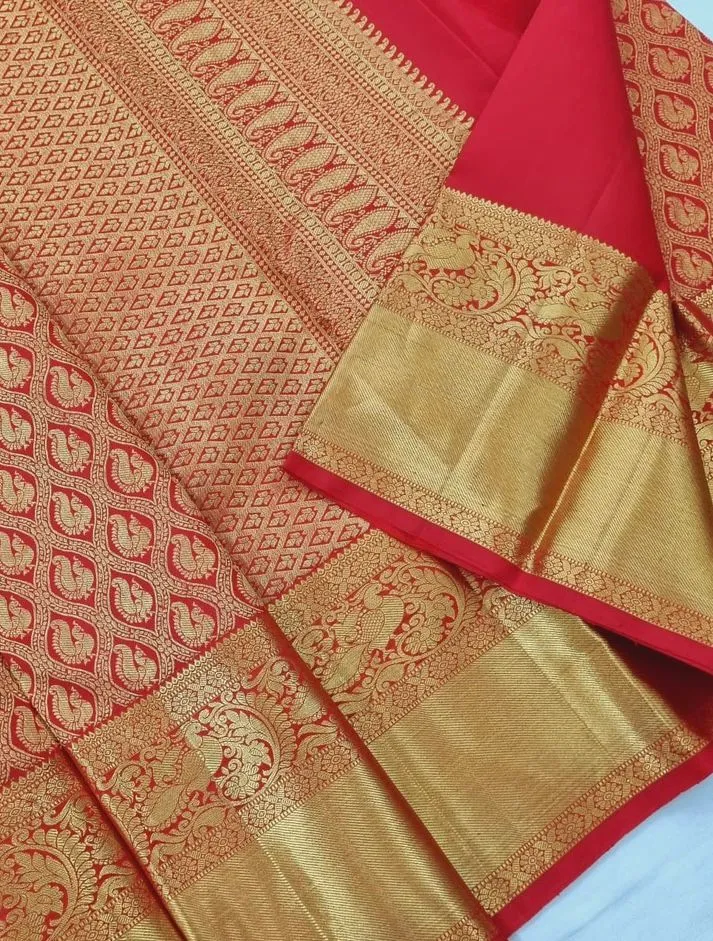 Prettiest Red Soft Silk Saree With Pleasant Blouse Piece