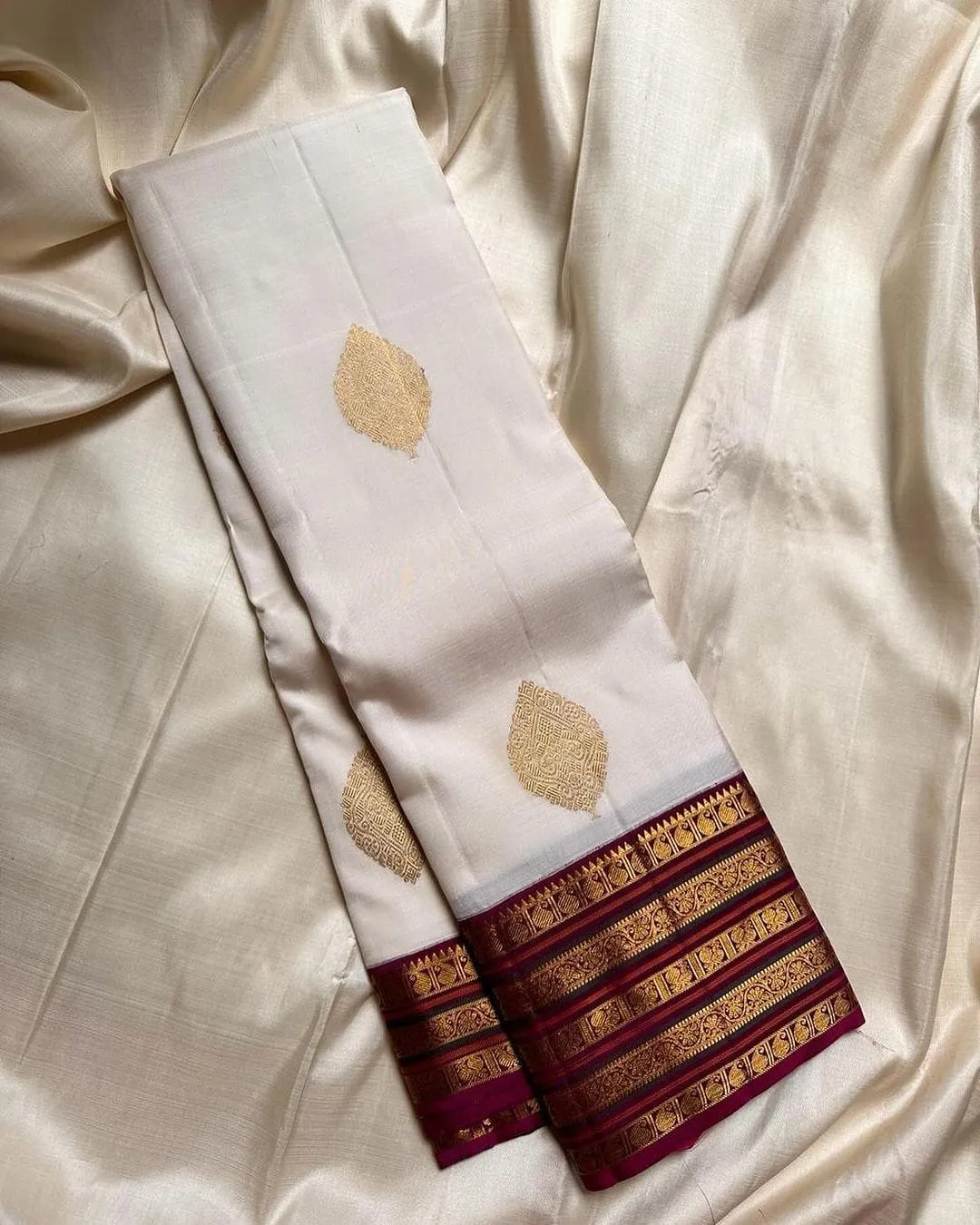 Sumptuous Off White Soft Silk Saree With Phenomenal Blouse Piece