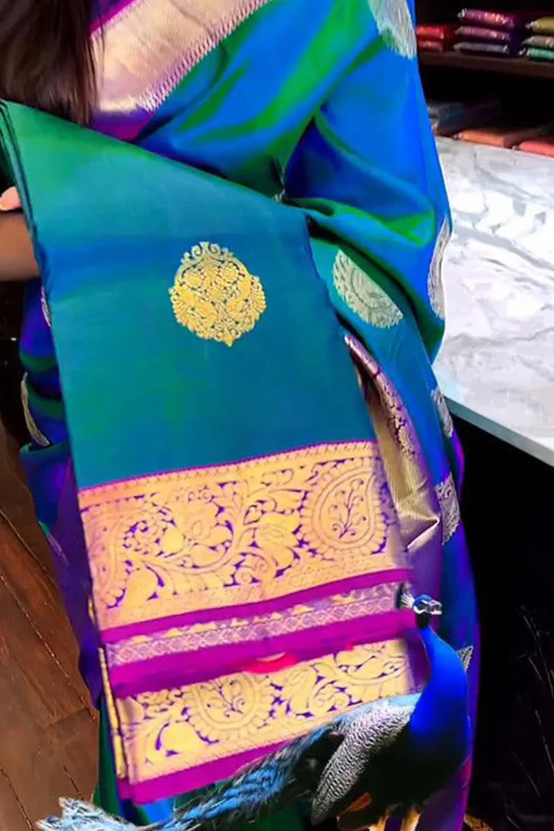 Vestigial Blue Soft Silk Saree With Susurrous Blouse Piece